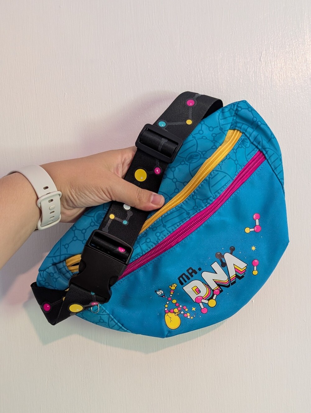 🎬 Universal Studios Waist Pack Jurassic World Mr. DNA Fanny Pack